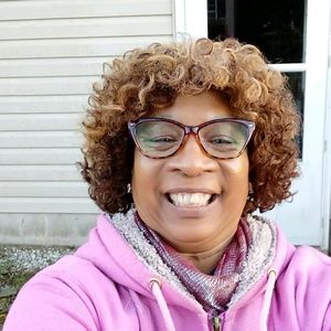 Meet your Posher, Sherry